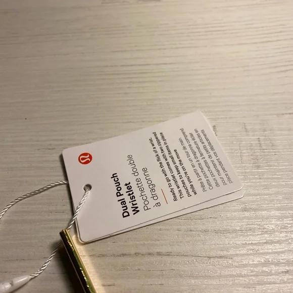 lululemon athletica Pink and Cream Key & Card Holder Set - Picture 6 of 6